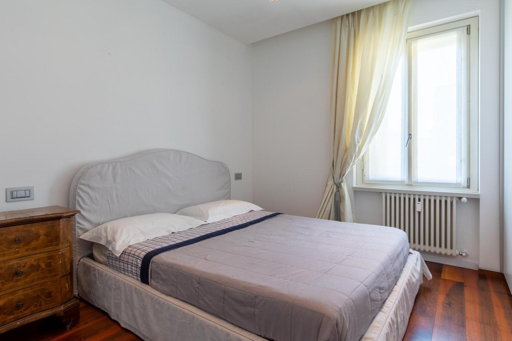 Porta Venezia- Design Apartment, 2-bedrooms, Netflix, Wifi